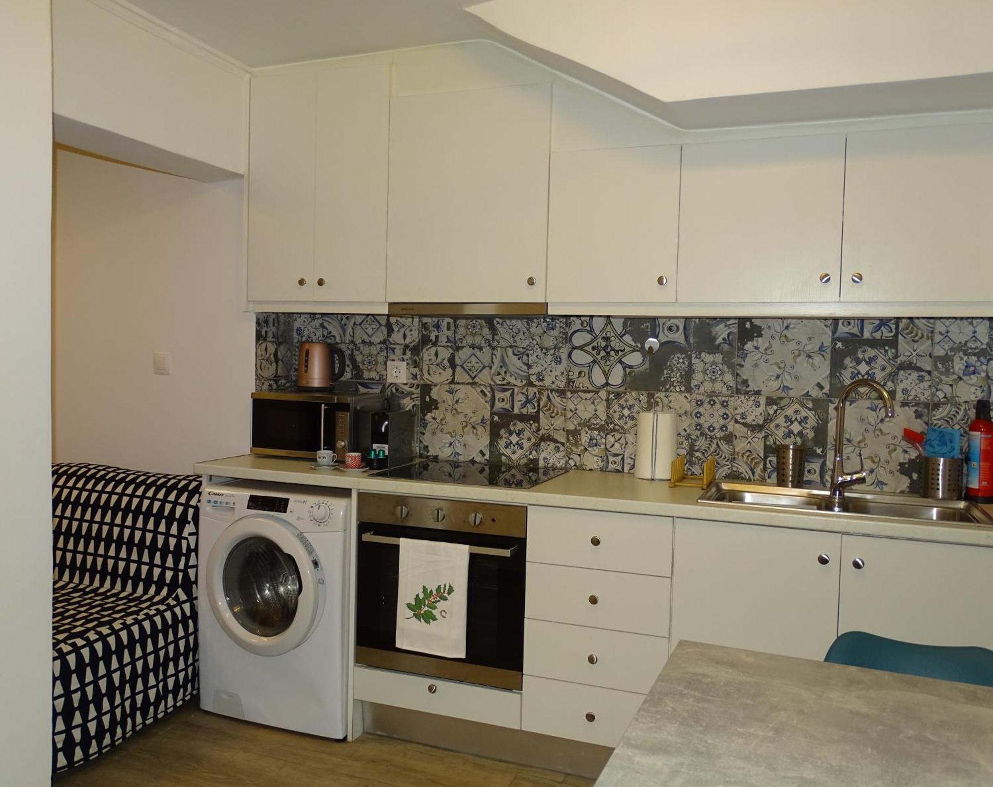 Stylish, Comfortable, Basement Loft-Like Apartment With Amenities Atény Exteriér fotografie
