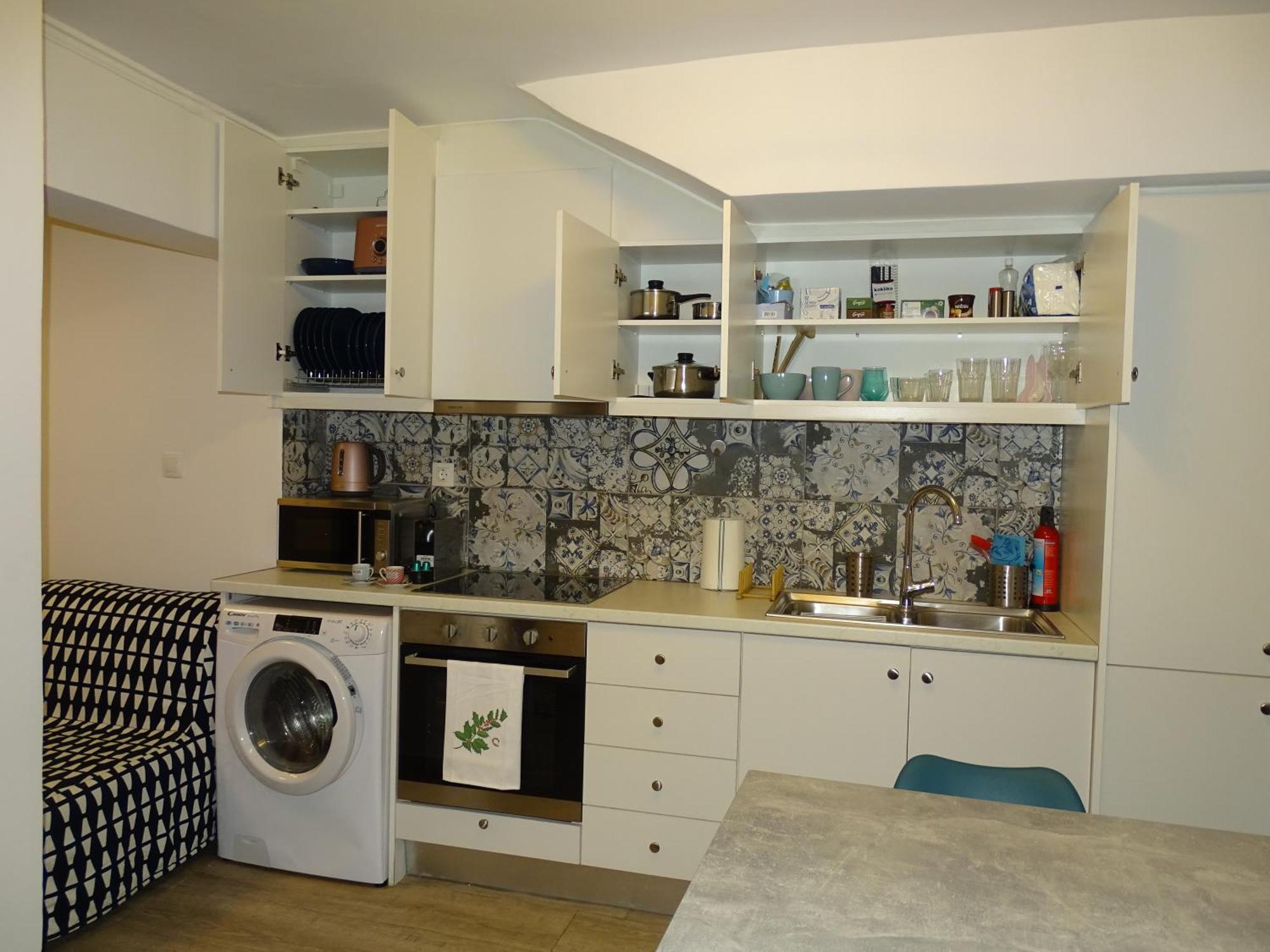 Stylish, Comfortable, Basement Loft-Like Apartment With Amenities Atény Exteriér fotografie